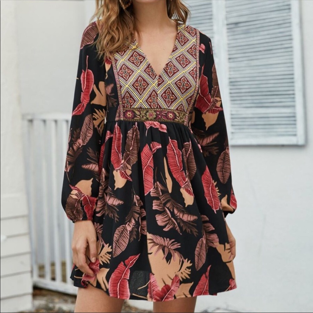 Boho Leaves V Neck Babydoll Long Sleeve Dress - Picture 3 of 5
